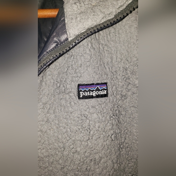 Patagonia | Los Gatos Vest Full Zip Reversible Sherpa - Picture 2 of 6